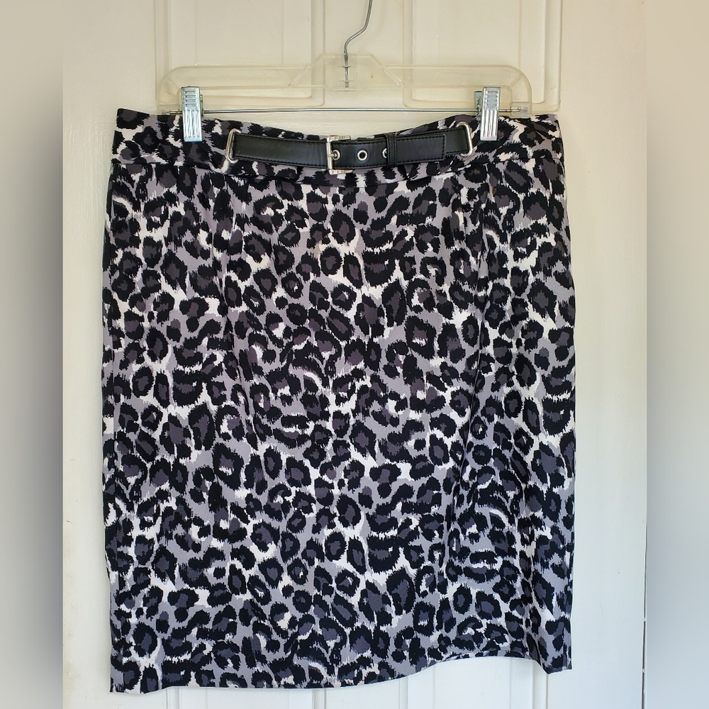 Michael Michael Kors Grey Leopard‎ Print Belted Pencil Skirt Size 10